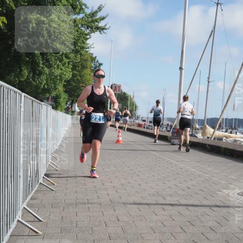 17.08.2025 - KN Förde Triathlon 2025 KatJ http://msf.ph/oto/8594890 17.08.2025 10:23:14 Laufen 164, 221 meine-sportfotos.de