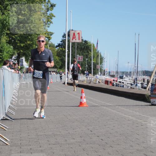 17.08.2025 - KN Förde Triathlon 2025 KatJ http://msf.ph/oto/8594905 17.08.2025 11:42:04 Laufen 280 meine-sportfotos.de