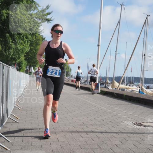 17.08.2025 - KN Förde Triathlon 2025 KatJ http://msf.ph/oto/8594911 17.08.2025 10:23:15 Laufen 164, 221 meine-sportfotos.de