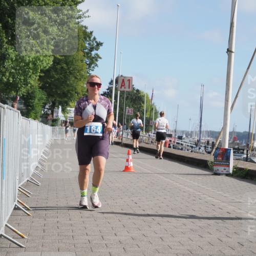 17.08.2025 - KN Förde Triathlon 2025 KatJ http://msf.ph/oto/8594959 17.08.2025 10:23:20 Laufen 164 meine-sportfotos.de