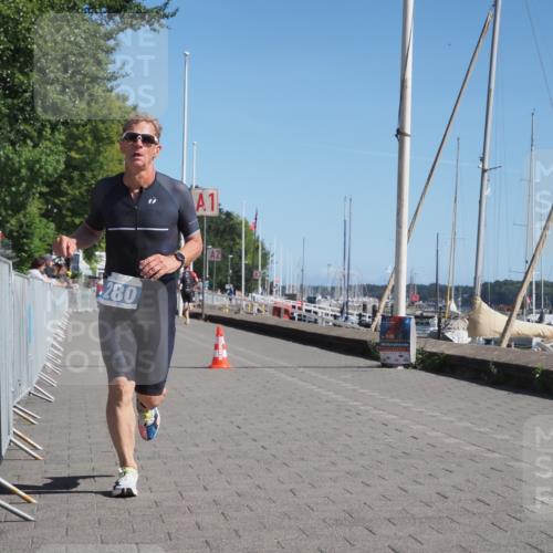 17.08.2025 - KN Förde Triathlon 2025 KatJ http://msf.ph/oto/8594981 17.08.2025 11:42:06 Laufen 280 meine-sportfotos.de