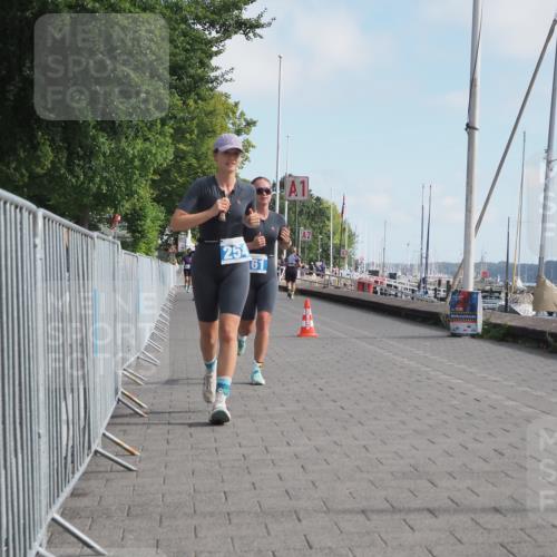 17.08.2025 - KN Förde Triathlon 2025 KatJ http://msf.ph/oto/8595049 17.08.2025 10:23:42 Laufen 161, 254 meine-sportfotos.de
