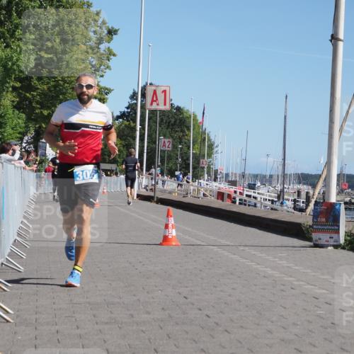 17.08.2025 - KN Förde Triathlon 2025 KatJ http://msf.ph/oto/8595067 17.08.2025 11:42:24 Laufen 306 meine-sportfotos.de