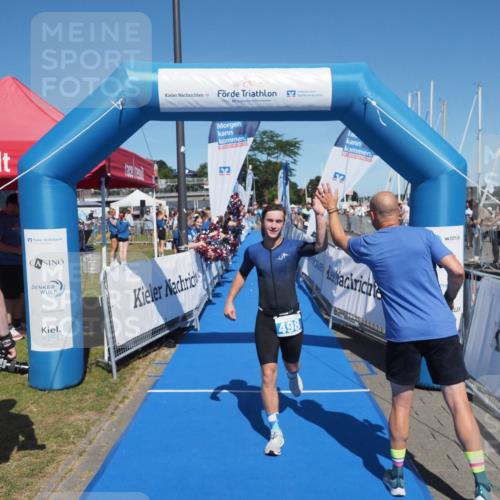 17.08.2025 - KN Förde Triathlon 2025 MichiJ http://msf.ph/oto/8595122 17.08.2025 13:56:17 Laufen 498, 532 meine-sportfotos.de
