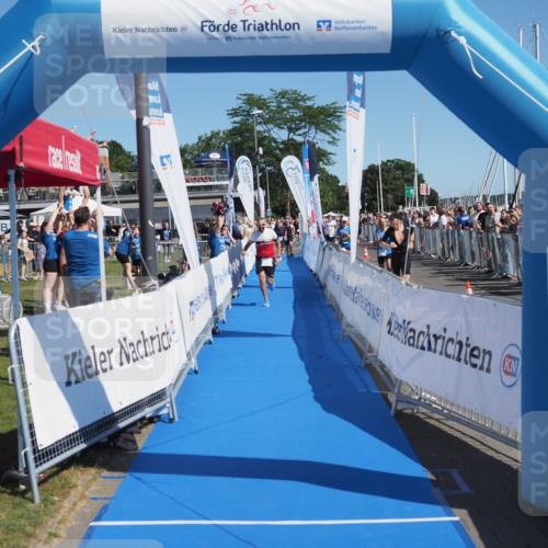 17.08.2025 - KN Förde Triathlon 2025 MichiJ http://msf.ph/oto/8595331 17.08.2025 12:04:30 Laufen 306 meine-sportfotos.de