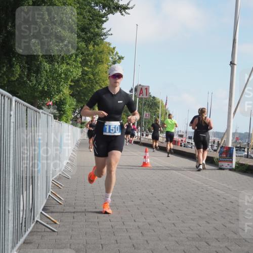 17.08.2025 - KN Förde Triathlon 2025 KatJ http://msf.ph/oto/8595526 17.08.2025 10:24:26 Laufen 150, 183 meine-sportfotos.de