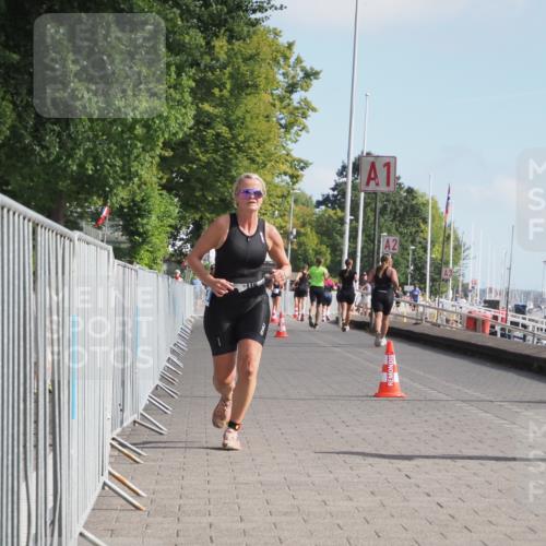 17.08.2025 - KN Förde Triathlon 2025 KatJ http://msf.ph/oto/8595555 17.08.2025 10:24:33 Laufen 183 meine-sportfotos.de