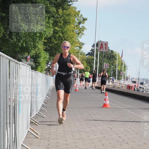 17.08.2025 - KN Förde Triathlon 2025 KatJ http://msf.ph/oto/8595565 17.08.2025 10:24:33 Laufen 183 meine-sportfotos.de