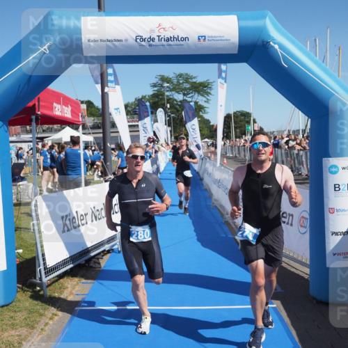 17.08.2025 - KN Förde Triathlon 2025 MichiJ http://msf.ph/oto/8595579 17.08.2025 12:04:39 Laufen 271, 280, 295, 306, 309 meine-sportfotos.de