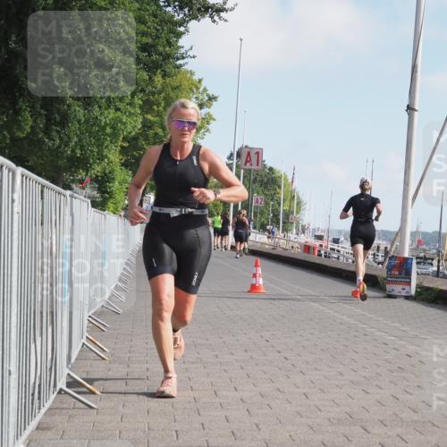 17.08.2025 - KN Förde Triathlon 2025 KatJ http://msf.ph/oto/8595612 17.08.2025 10:24:34 Laufen 183 meine-sportfotos.de
