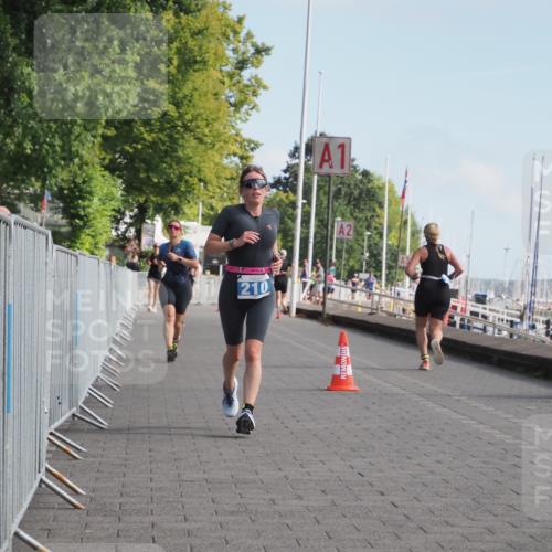 17.08.2025 - KN Förde Triathlon 2025 KatJ http://msf.ph/oto/8595673 17.08.2025 10:24:46 Laufen 210, 234 meine-sportfotos.de