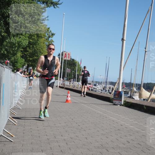 17.08.2025 - KN Förde Triathlon 2025 KatJ http://msf.ph/oto/8595681 17.08.2025 11:43:25 Laufen 296, 608 meine-sportfotos.de