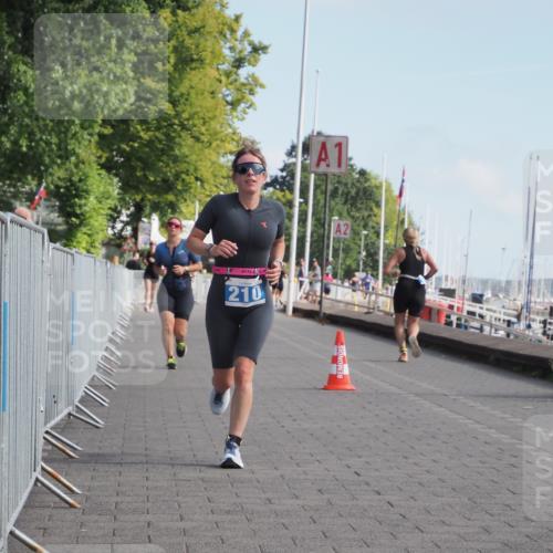 17.08.2025 - KN Förde Triathlon 2025 KatJ http://msf.ph/oto/8595697 17.08.2025 10:24:47 Laufen 210, 234 meine-sportfotos.de