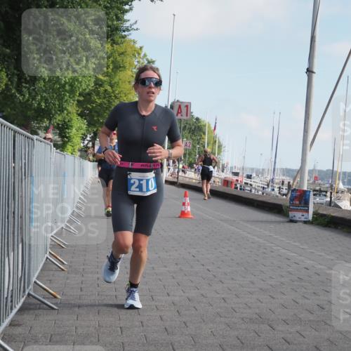 17.08.2025 - KN Förde Triathlon 2025 KatJ http://msf.ph/oto/8595722 17.08.2025 10:24:48 Laufen 210, 234 meine-sportfotos.de