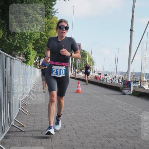 17.08.2025 - KN Förde Triathlon 2025 KatJ http://msf.ph/oto/8595728 17.08.2025 10:24:48 Laufen 210, 234 meine-sportfotos.de