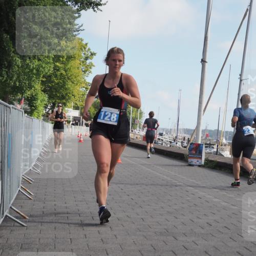 17.08.2025 - KN Förde Triathlon 2025 KatJ http://msf.ph/oto/8595841 17.08.2025 10:24:59 Laufen 128, 248 meine-sportfotos.de