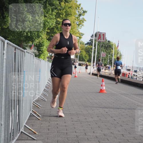 17.08.2025 - KN Förde Triathlon 2025 KatJ http://msf.ph/oto/8595932 17.08.2025 10:25:05 Laufen 248 meine-sportfotos.de