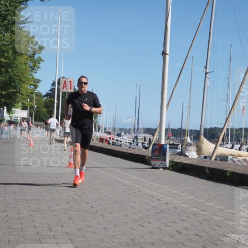 17.08.2025 - KN Förde Triathlon 2025 KatJ http://msf.ph/oto/8595945 17.08.2025 11:43:38 Laufen 263, 281 meine-sportfotos.de