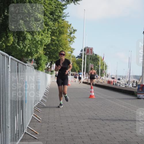 17.08.2025 - KN Förde Triathlon 2025 KatJ http://msf.ph/oto/8595972 17.08.2025 10:25:12 Laufen 200 meine-sportfotos.de
