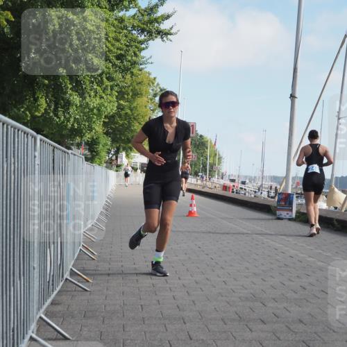 17.08.2025 - KN Förde Triathlon 2025 KatJ http://msf.ph/oto/8596013 17.08.2025 10:25:14 Laufen 200 meine-sportfotos.de