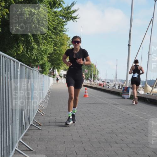 17.08.2025 - KN Förde Triathlon 2025 KatJ http://msf.ph/oto/8596019 17.08.2025 10:25:14 Laufen 200 meine-sportfotos.de