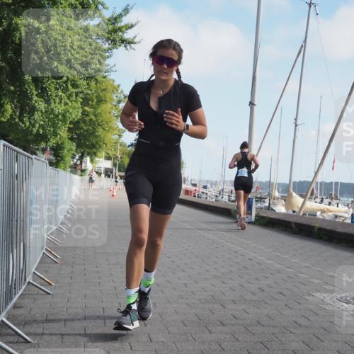 17.08.2025 - KN Förde Triathlon 2025 KatJ http://msf.ph/oto/8596052 17.08.2025 10:25:15 Laufen 200 meine-sportfotos.de