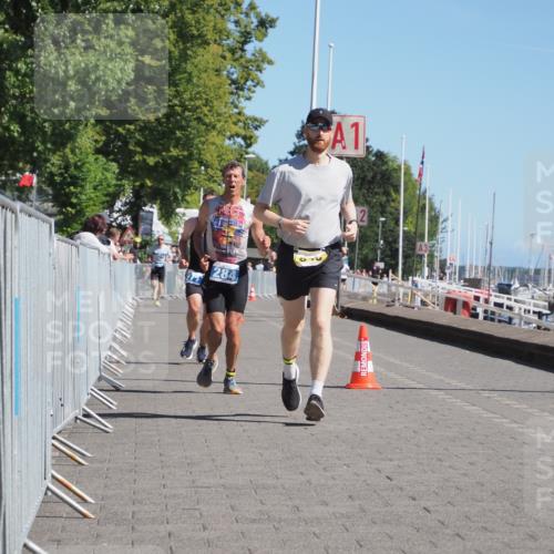 17.08.2025 - KN Förde Triathlon 2025 KatJ http://msf.ph/oto/8596101 17.08.2025 11:43:55 Laufen 271, 284, 643 meine-sportfotos.de