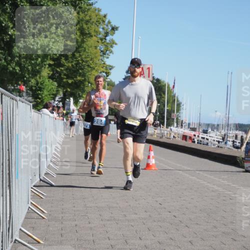 17.08.2025 - KN Förde Triathlon 2025 KatJ http://msf.ph/oto/8596124 17.08.2025 11:43:56 Laufen 271, 284, 643 meine-sportfotos.de