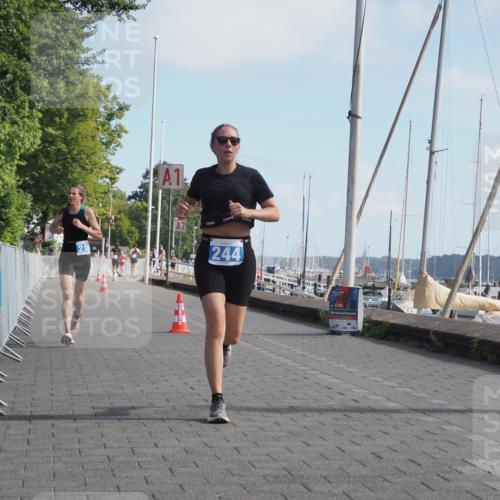 17.08.2025 - KN Förde Triathlon 2025 KatJ http://msf.ph/oto/8596184 17.08.2025 10:25:40 Laufen 218, 244 meine-sportfotos.de