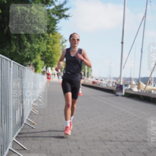 17.08.2025 - KN Förde Triathlon 2025 KatJ http://msf.ph/oto/8596385 17.08.2025 10:25:59 Laufen 152, 204 meine-sportfotos.de