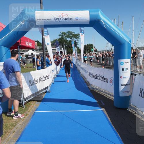 17.08.2025 - KN Förde Triathlon 2025 MichiJ http://msf.ph/oto/8596527 17.08.2025 12:06:11 Laufen 272, 281, 300 meine-sportfotos.de