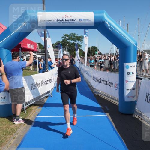17.08.2025 - KN Förde Triathlon 2025 MichiJ http://msf.ph/oto/8596585 17.08.2025 12:06:13 Laufen 281, 300 meine-sportfotos.de