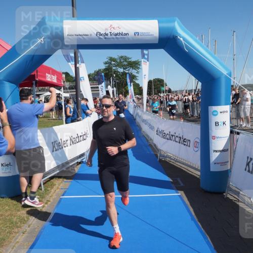 17.08.2025 - KN Förde Triathlon 2025 MichiJ http://msf.ph/oto/8596590 17.08.2025 12:06:14 Laufen 281, 300 meine-sportfotos.de