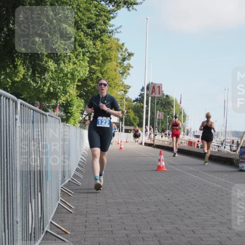 17.08.2025 - KN Förde Triathlon 2025 KatJ http://msf.ph/oto/8596628 17.08.2025 10:26:24 Laufen 122, 146 meine-sportfotos.de