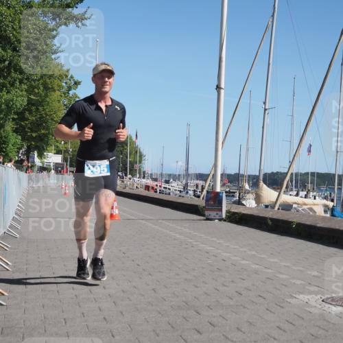 17.08.2025 - KN Förde Triathlon 2025 KatJ http://msf.ph/oto/8596710 17.08.2025 11:44:43 Laufen 295, 309 meine-sportfotos.de