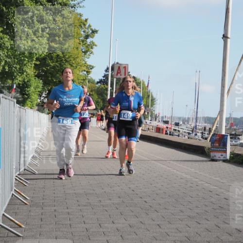 17.08.2025 - KN Förde Triathlon 2025 KatJ http://msf.ph/oto/8596763 17.08.2025 10:26:42 Laufen 102, 127, 149, 169, 184 meine-sportfotos.de