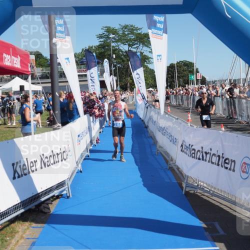 17.08.2025 - KN Förde Triathlon 2025 MichiJ http://msf.ph/oto/8596811 17.08.2025 12:06:39 Laufen 284 meine-sportfotos.de