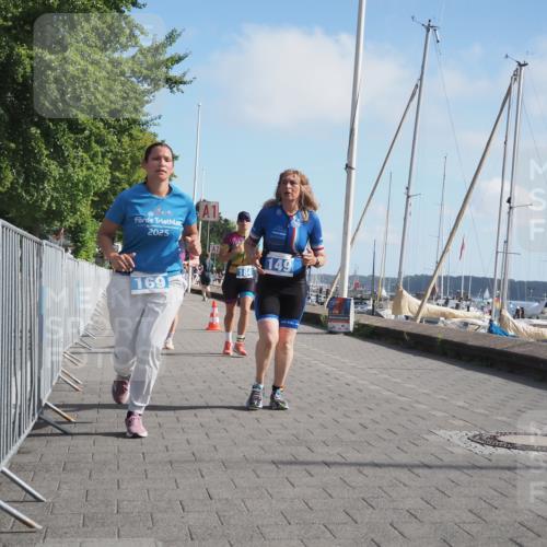 17.08.2025 - KN Förde Triathlon 2025 KatJ http://msf.ph/oto/8596829 17.08.2025 10:26:44 Laufen 102, 127, 149, 169, 184 meine-sportfotos.de