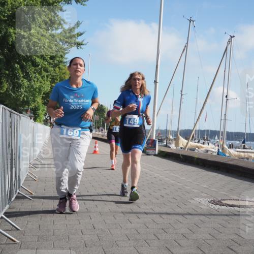 17.08.2025 - KN Förde Triathlon 2025 KatJ http://msf.ph/oto/8596848 17.08.2025 10:26:45 Laufen 102, 127, 149, 169, 184 meine-sportfotos.de