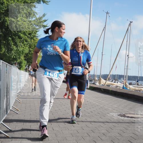 17.08.2025 - KN Förde Triathlon 2025 KatJ http://msf.ph/oto/8596853 17.08.2025 10:26:45 Laufen 102, 127, 149, 169, 184 meine-sportfotos.de