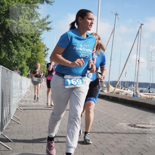 17.08.2025 - KN Förde Triathlon 2025 KatJ http://msf.ph/oto/8596866 17.08.2025 10:26:45 Laufen 102, 127, 149, 169, 184 meine-sportfotos.de