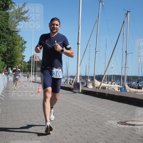 17.08.2025 - KN Förde Triathlon 2025 KatJ http://msf.ph/oto/8596950 17.08.2025 11:45:23 Laufen 288, 300 meine-sportfotos.de