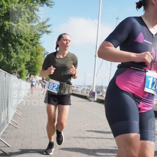 17.08.2025 - KN Förde Triathlon 2025 KatJ http://msf.ph/oto/8596966 17.08.2025 10:26:49 Laufen 102, 127, 149, 173, 180, 184 meine-sportfotos.de