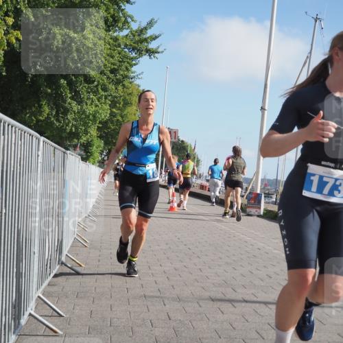 17.08.2025 - KN Förde Triathlon 2025 KatJ http://msf.ph/oto/8597059 17.08.2025 10:26:57 Laufen 173, 180, 211 meine-sportfotos.de