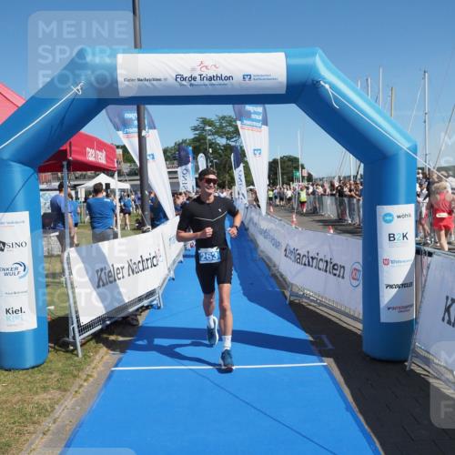 17.08.2025 - KN Förde Triathlon 2025 MichiJ http://msf.ph/oto/8597090 17.08.2025 12:07:27 Laufen 263 meine-sportfotos.de