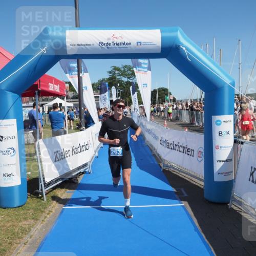 17.08.2025 - KN Förde Triathlon 2025 MichiJ http://msf.ph/oto/8597094 17.08.2025 12:07:27 Laufen 263 meine-sportfotos.de