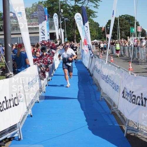 17.08.2025 - KN Förde Triathlon 2025 MichiJ http://msf.ph/oto/8597122 17.08.2025 12:07:32 Laufen 263, 323 meine-sportfotos.de