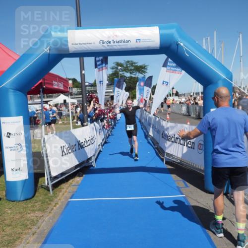 17.08.2025 - KN Förde Triathlon 2025 MichiJ http://msf.ph/oto/8597277 17.08.2025 13:59:22 Laufen 479, 490 meine-sportfotos.de