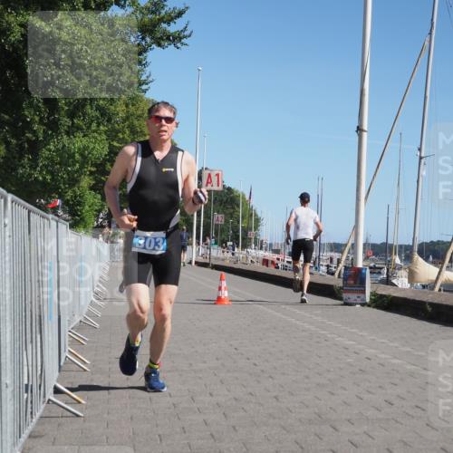 17.08.2025 - KN Förde Triathlon 2025 KatJ http://msf.ph/oto/8597286 17.08.2025 11:45:54 Laufen 303, 310 meine-sportfotos.de