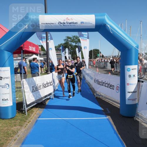 17.08.2025 - KN Förde Triathlon 2025 MichiJ http://msf.ph/oto/8597299 17.08.2025 12:07:39 Laufen 323, 633 meine-sportfotos.de